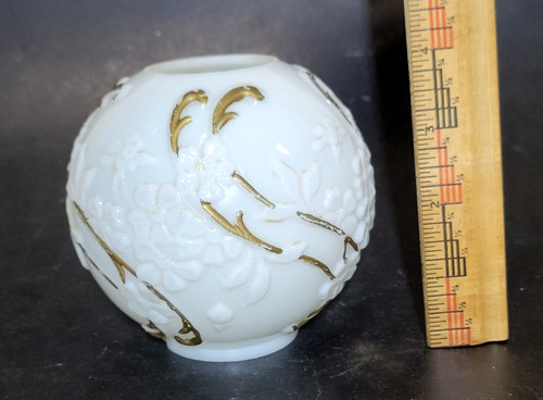 Antique miniature oil lamp - 4",