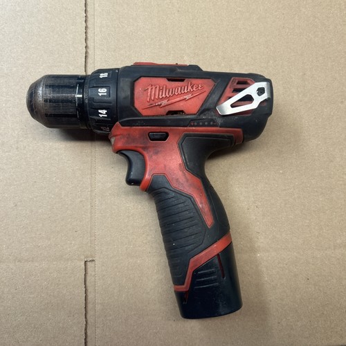 Milwaukee 2407 drill - 2407-20, 3/8"