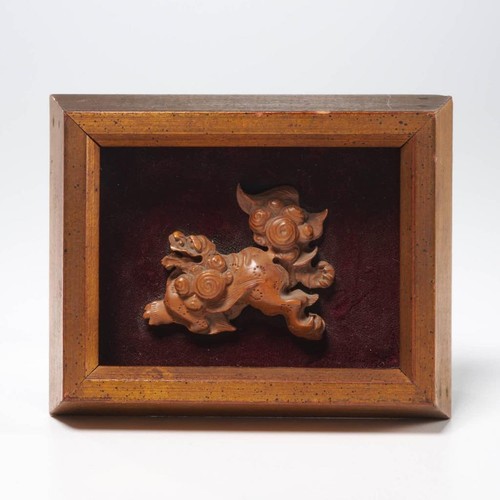 Carved boxwood asian small foo - boxwood,
