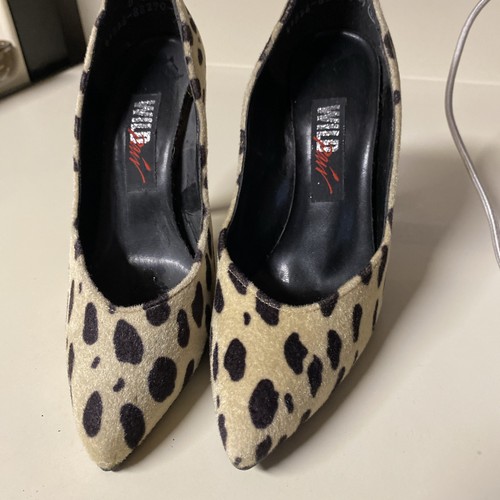 Vintage wild pair velvet - wild,