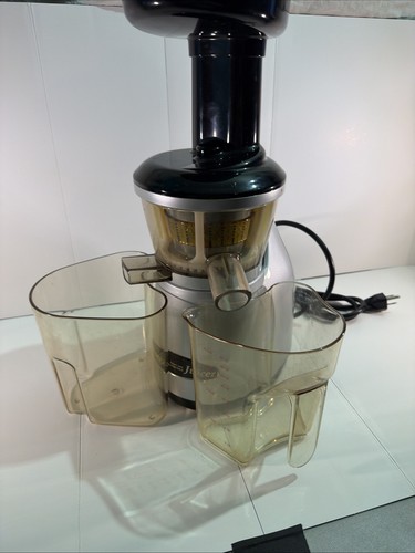 Omega vert juicer - juicer,