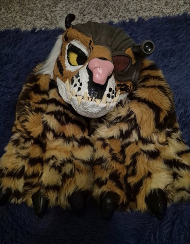 Pre made dinomask - dinomask, with