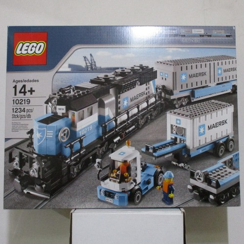Lego maersk container train - container,