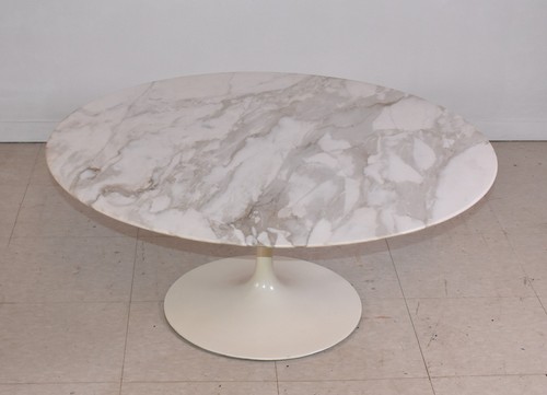 Knoll saarinen round - knoll, marble