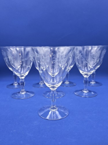 Vintage etched glass wine - etched,