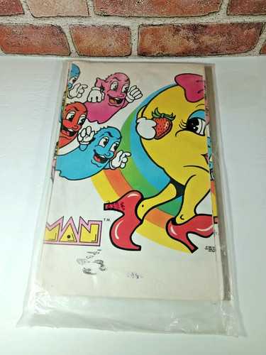 Ultra rare pacman table - ultra,