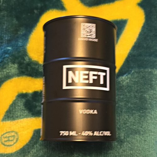 Neft vodka 750 - 750, black