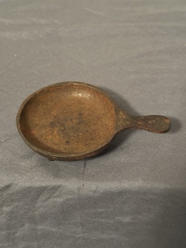 Antique miniature cast - miniature, iron