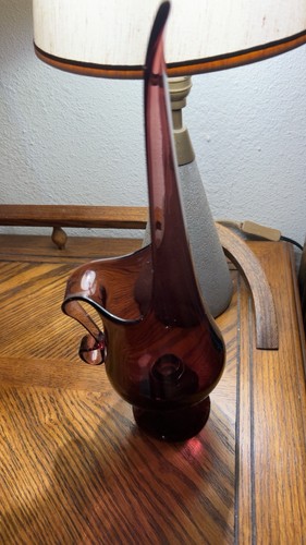 Smith glass swung - l,