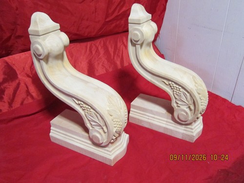 Pair corbels wood grape - pair,