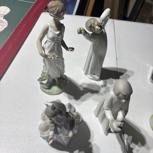 Lladro pieces lot - 4,