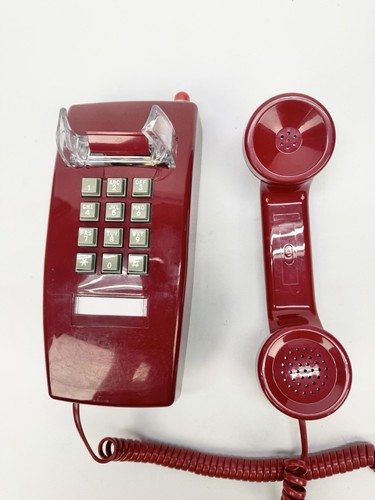 Vintage 1970s red push - push, button