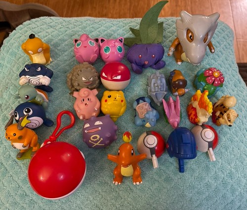 Pokemon toy lot burger king - toy,