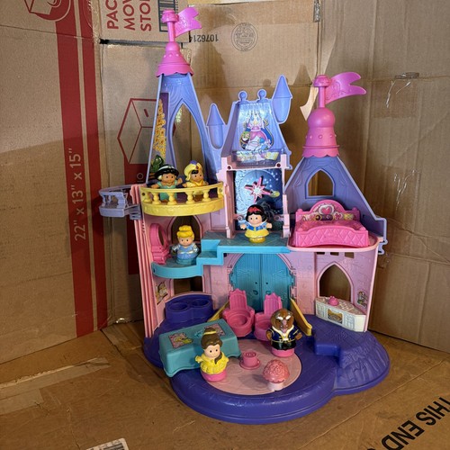 Little people disney - disney, princess