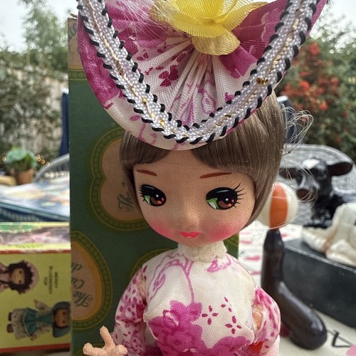 Vintage bradley girl - vintage,