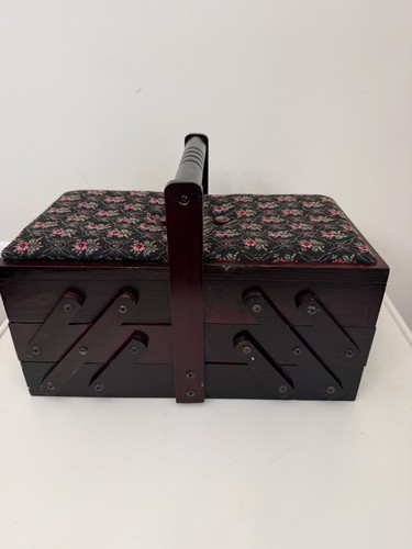 Vintage wood accordion sewing - wood,
