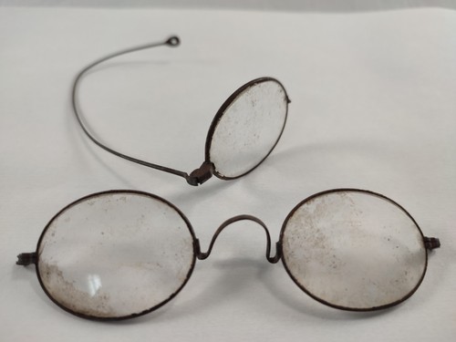Antique victorian oval - victorian,