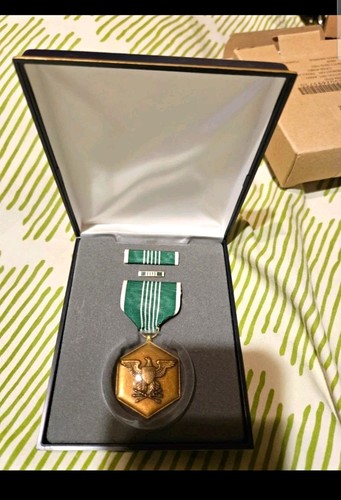 Army commendation medal - army,
