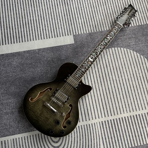 String semi hollow - 12,
