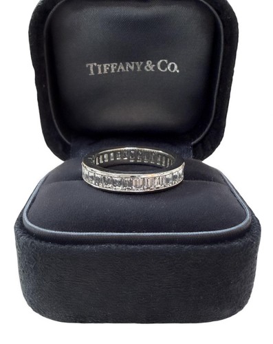 Tiffany 3 60 carats - &,