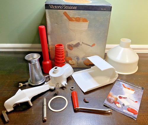Vintage victorio gardening - vintage,