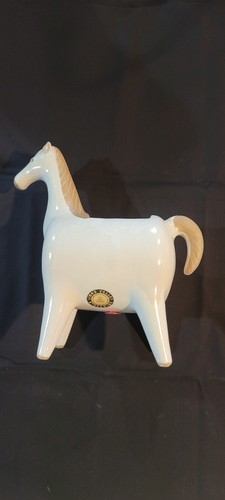 David stewart pottery horse - stewart,