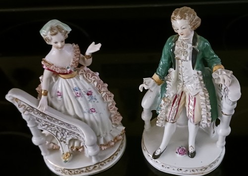 Porcelain figurines victorian - ,
