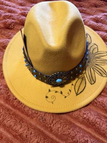 New womens western - cowgirl, hat