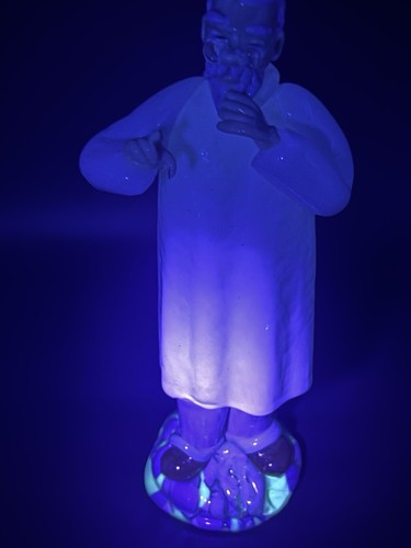 Czech uranium glass - glass, statue