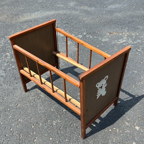 Vtg wooden baby doll crib - vtg,