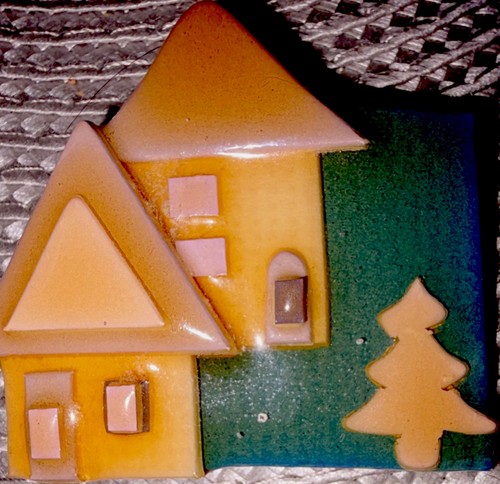 Lucinda house pins handcrafted - house,