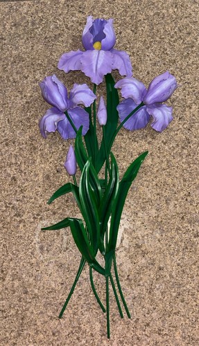 Wmg resin metal - iris, flower