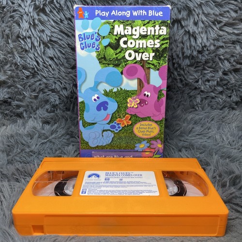 Blue clues magenta comes - clues,
