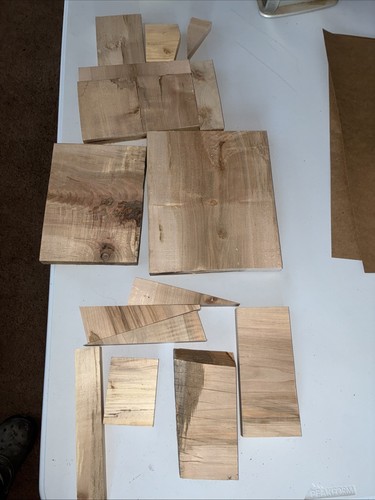 Hardwood wood scraps box - hardwood, of