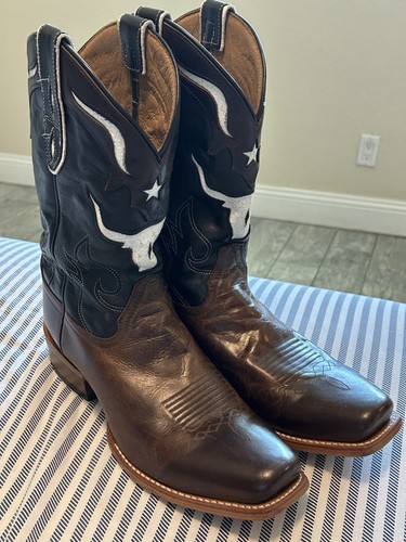 Size moonshine spirit - size, 10.5