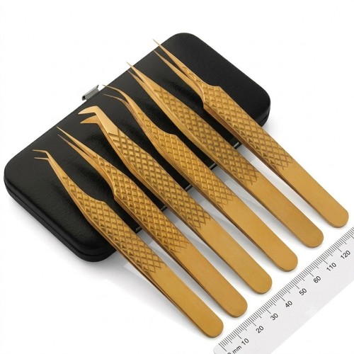 Gold eyelash extension - gold,