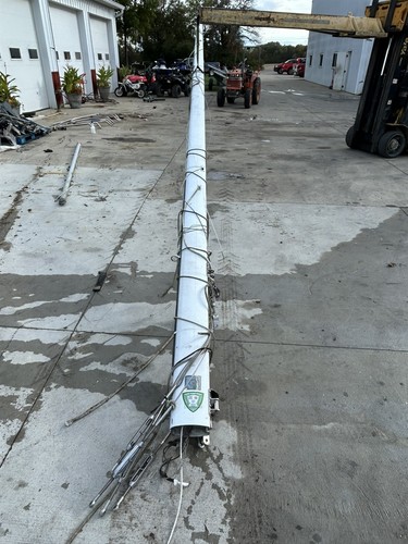 Foot aluminum sail boat - 40',