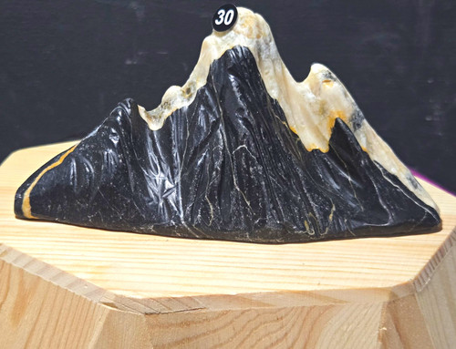 Amazing hand carved - amazing,