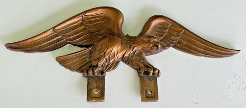 Vtg solid wood eagle - solid,