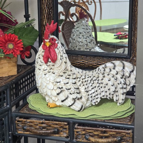 Vintage hand painted rooster - hand,
