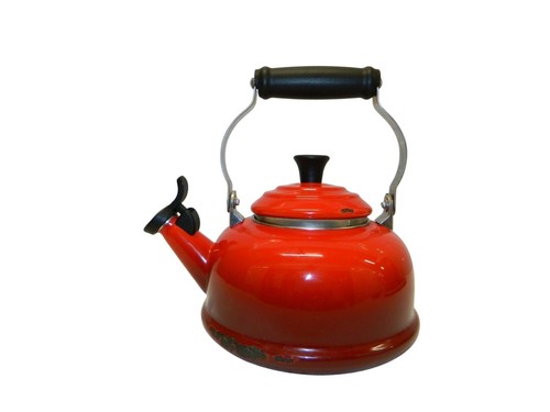 Creuset red enamel - creuset,