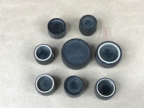 Hallicrafters knobs a 047 - 8,