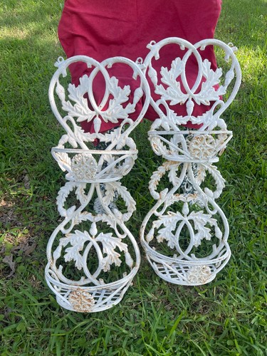 Pair vintage cast iron - pair, metal