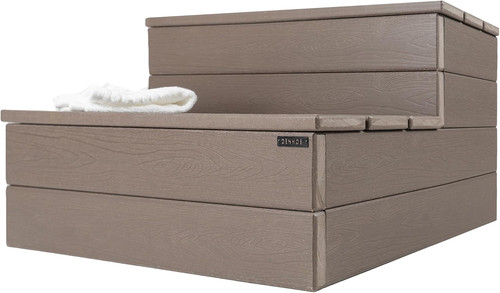 Hot tub steps - tub,