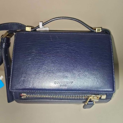 Preloved givenchy bag - preloved,