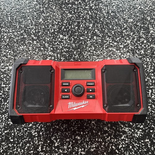 Milwaukee m18 jobsite radio - m18,