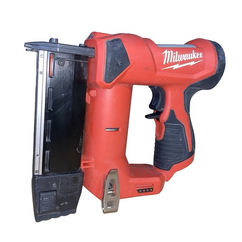 Milwaukee 12v 2540 m12 23 - milwaukee,