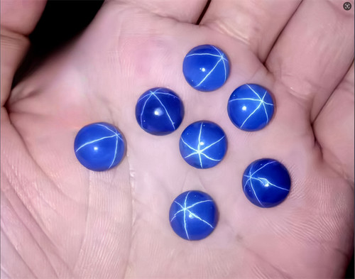 Top quality round cabochon - top,