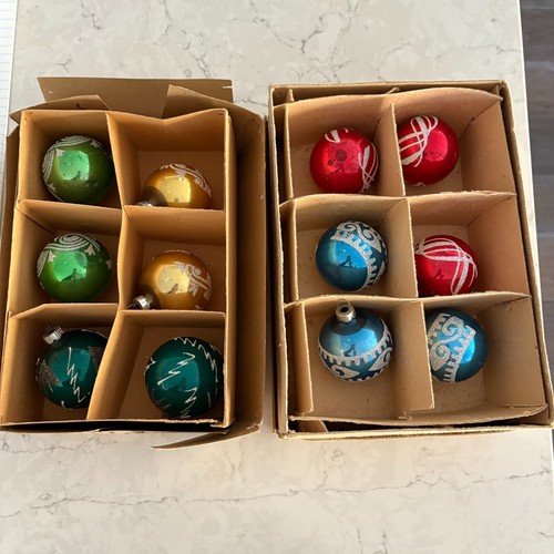 Vintage boxes misc - vintage, of