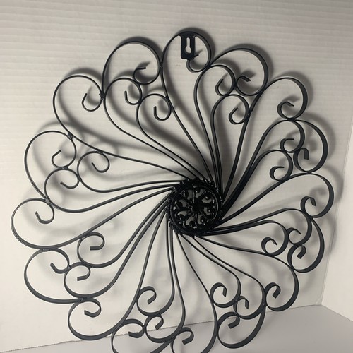 Vtg black metal wall - black,